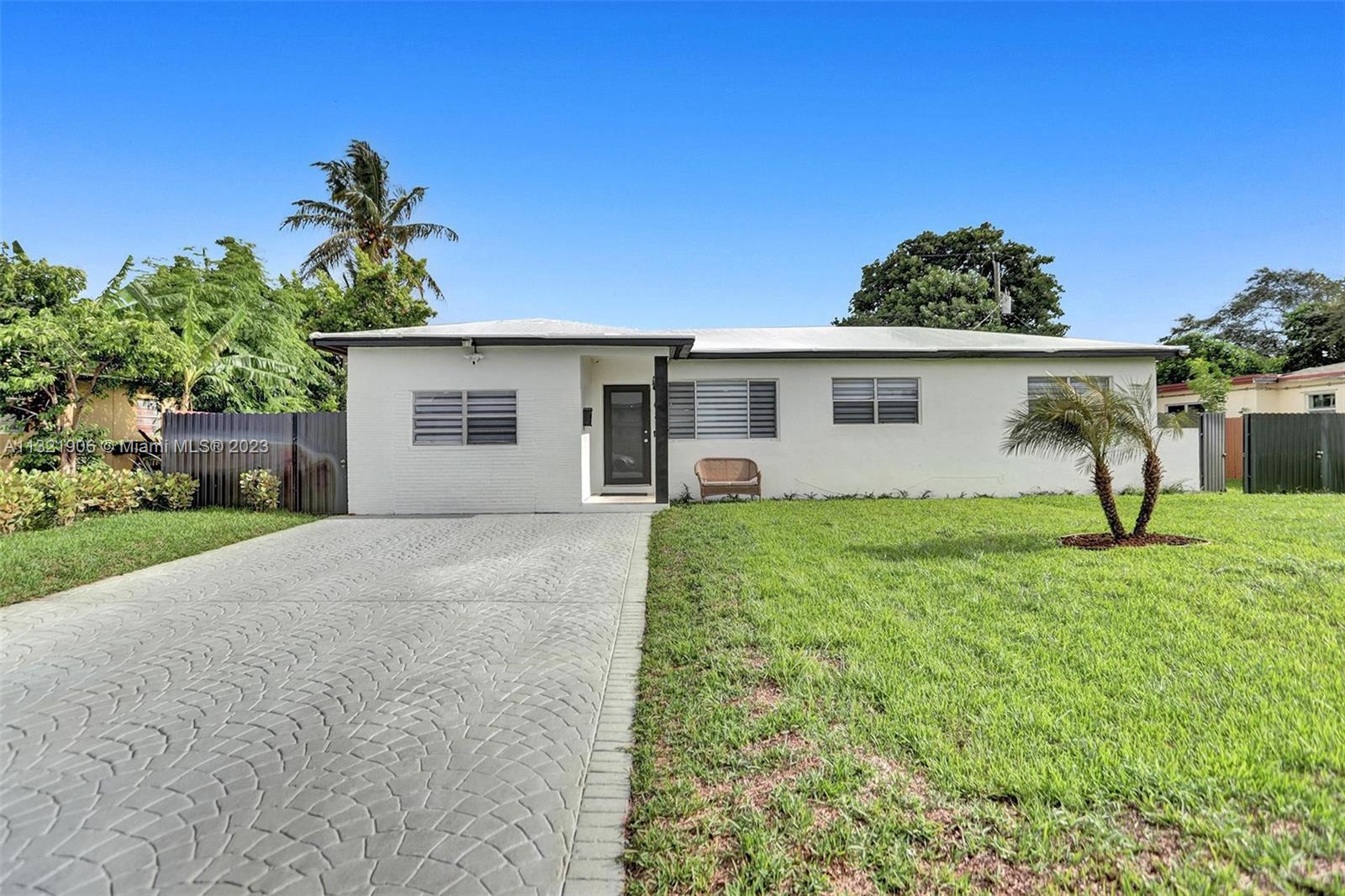 MANANA - Residential