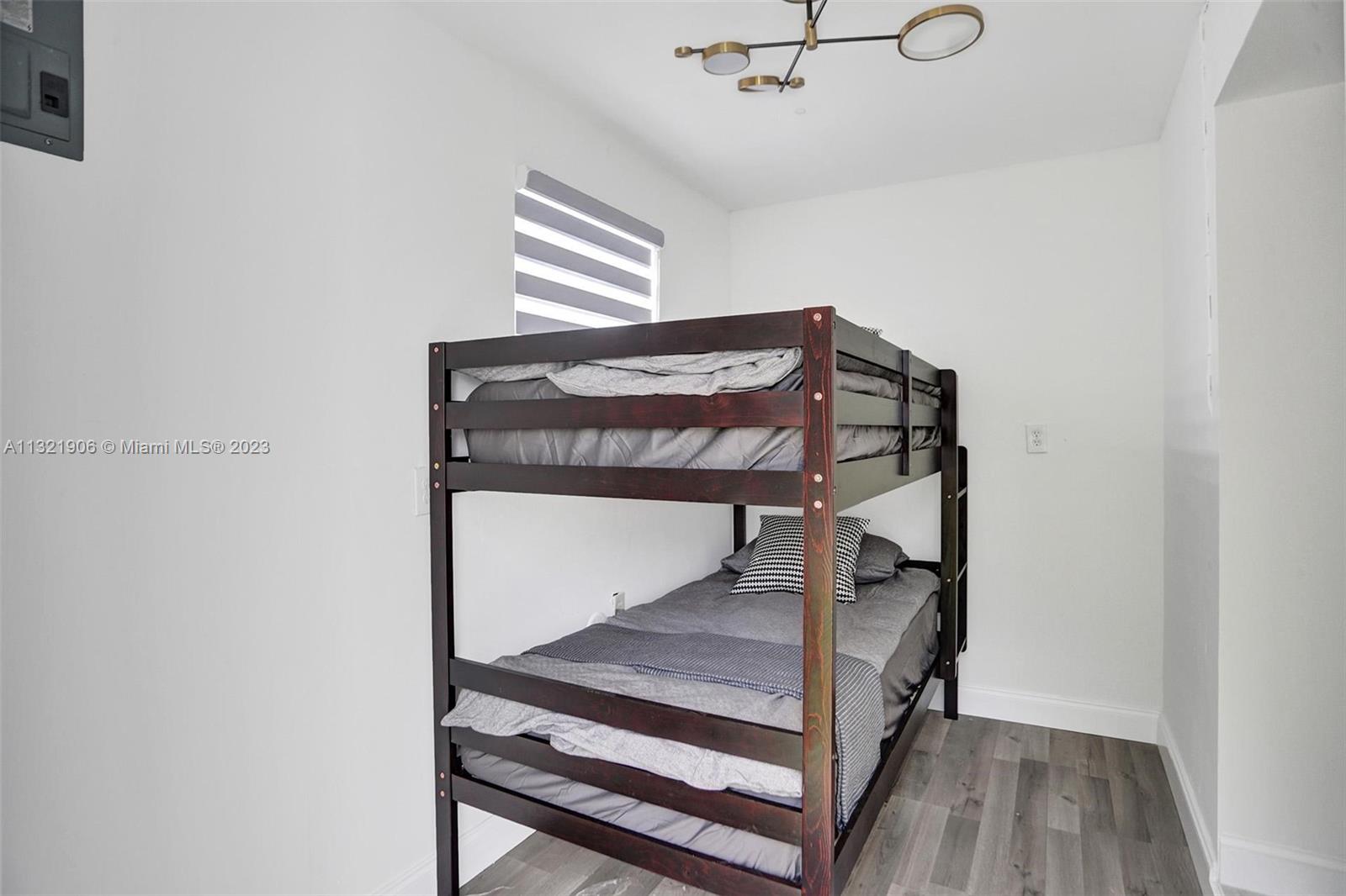 MANANA - Residential