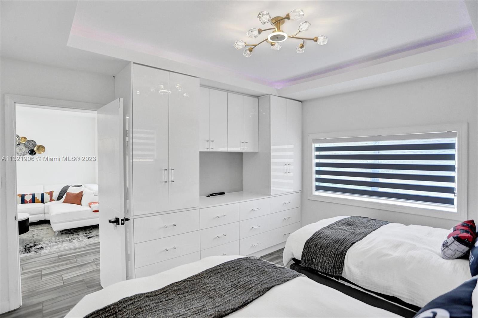MANANA - Residential