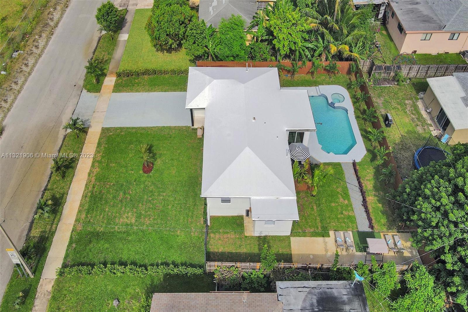 MANANA - Residential