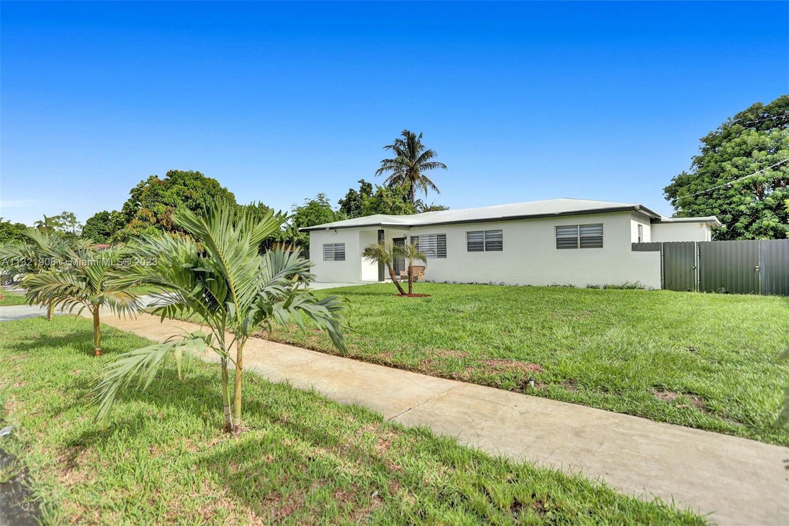 MANANA - Residential