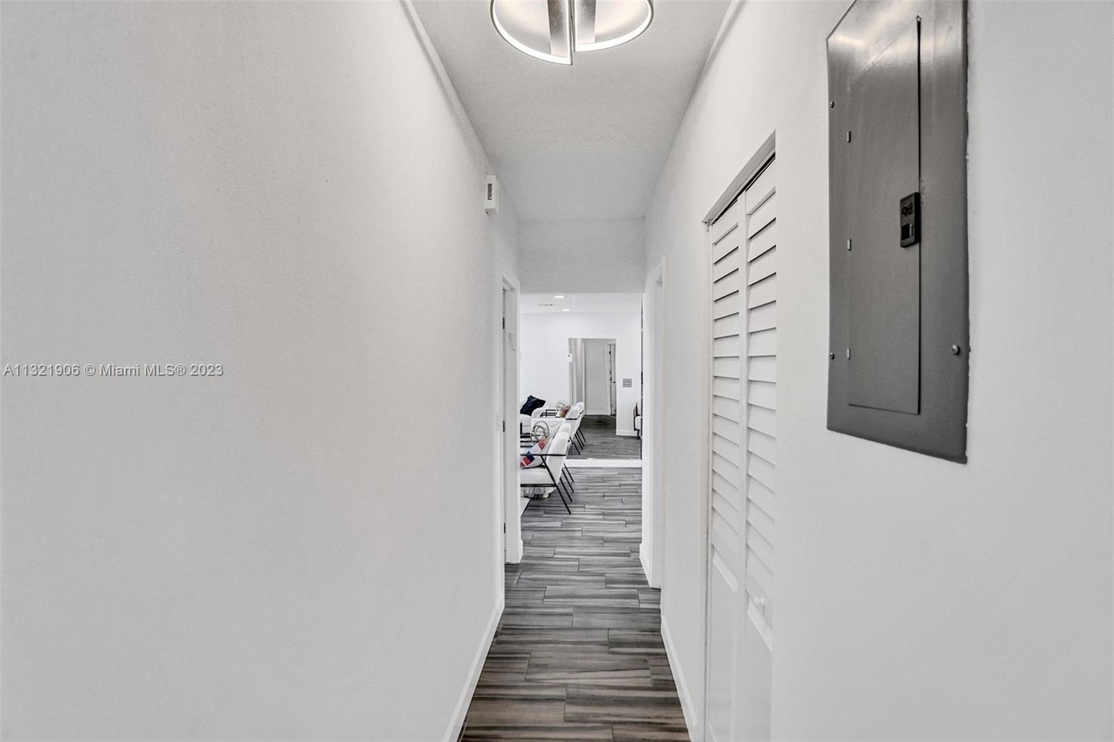 MANANA - Residential