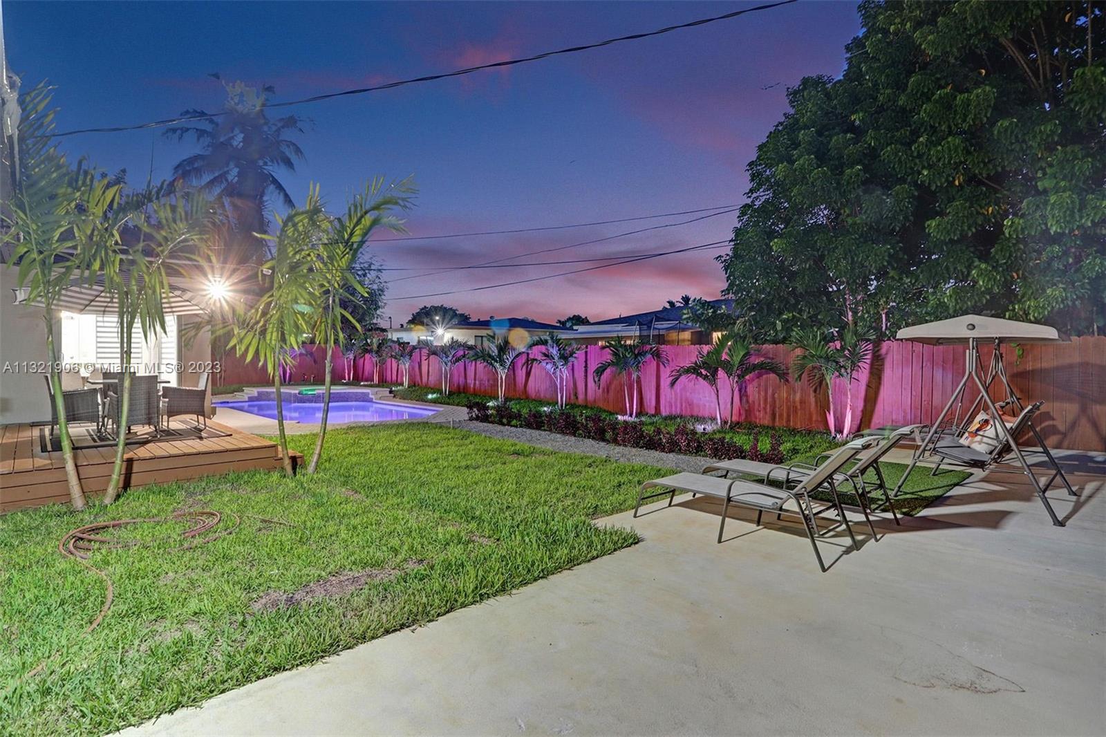 MANANA - Residential