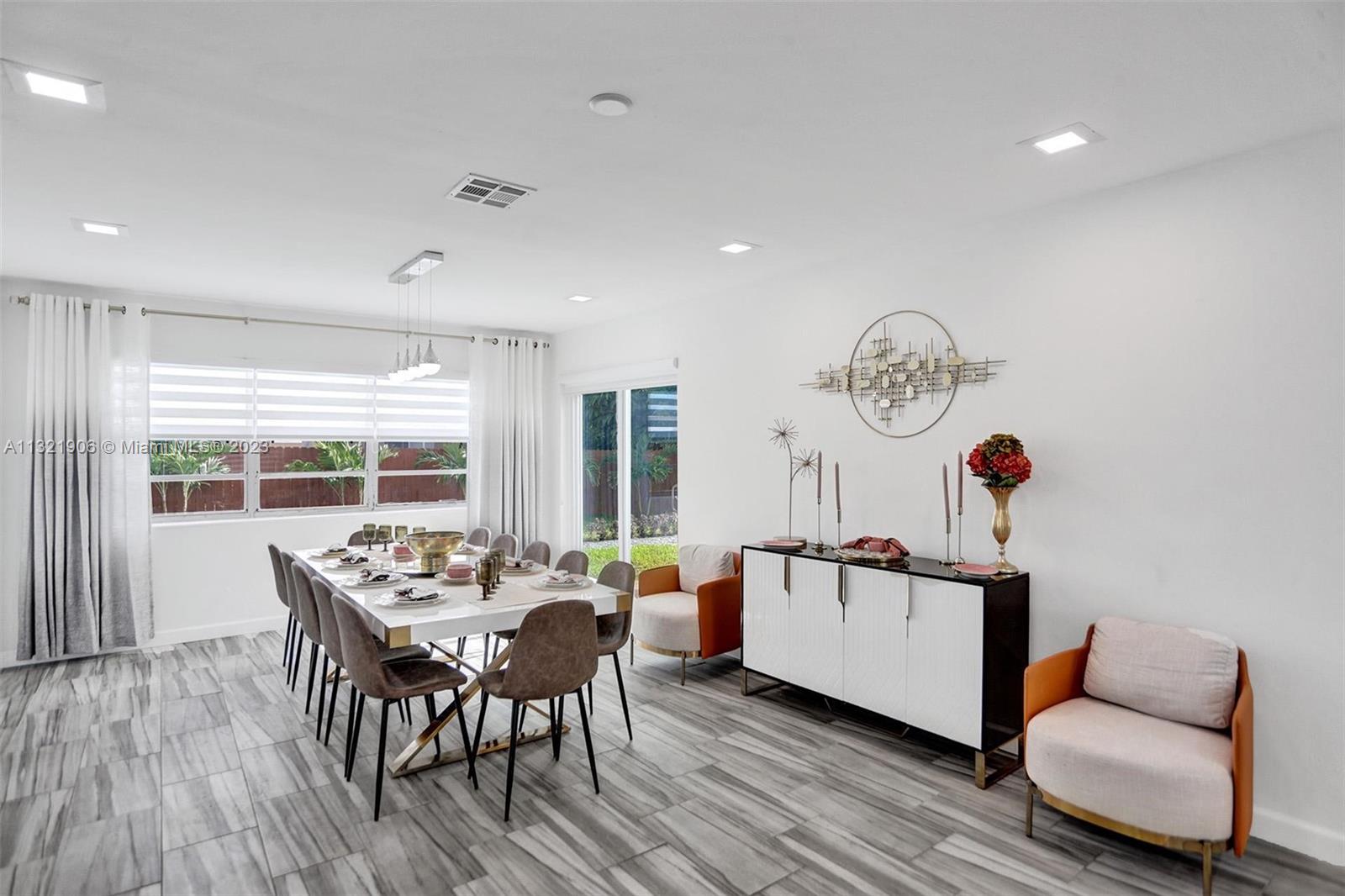 MANANA - Residential