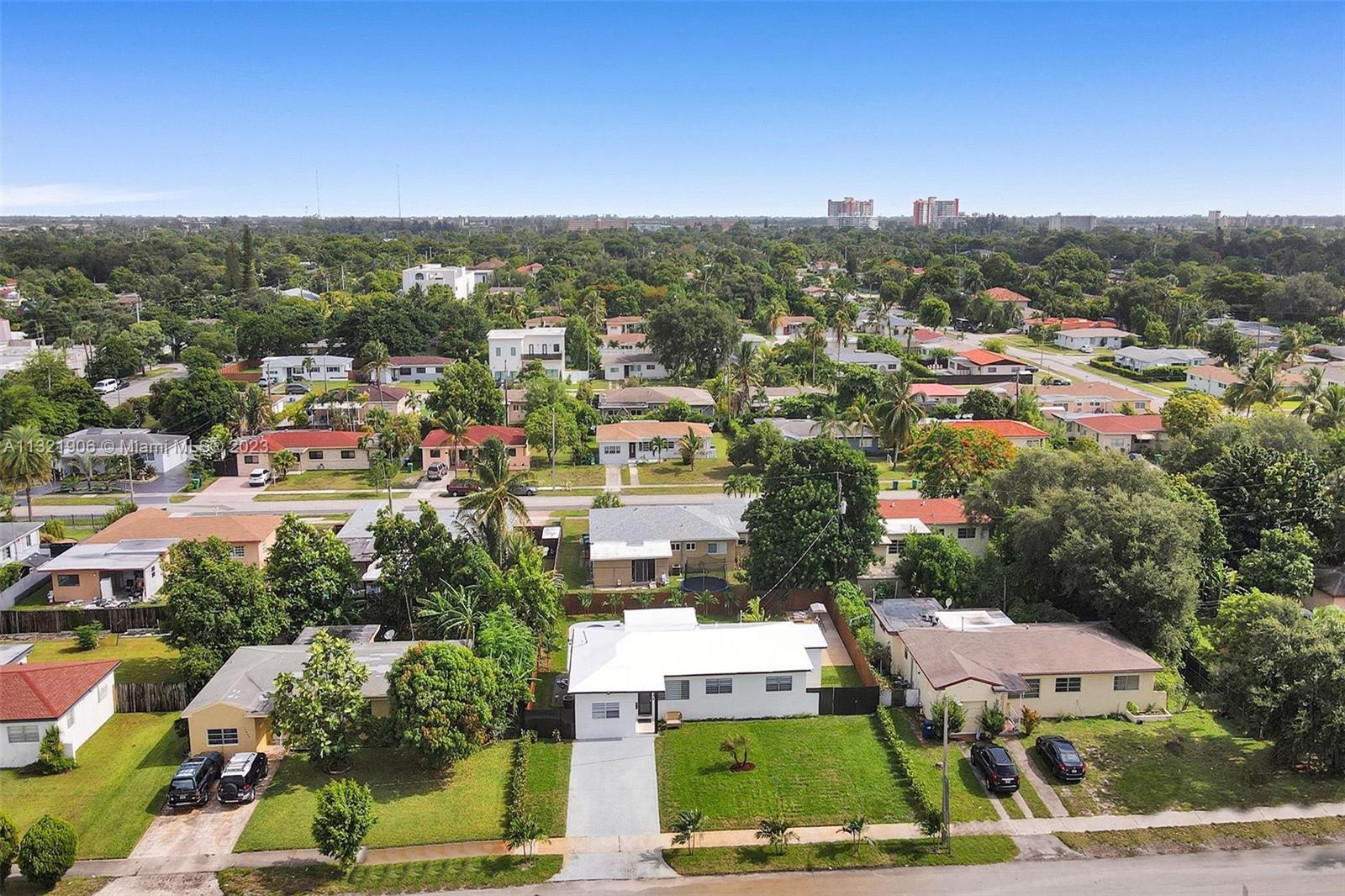 MANANA - Residential