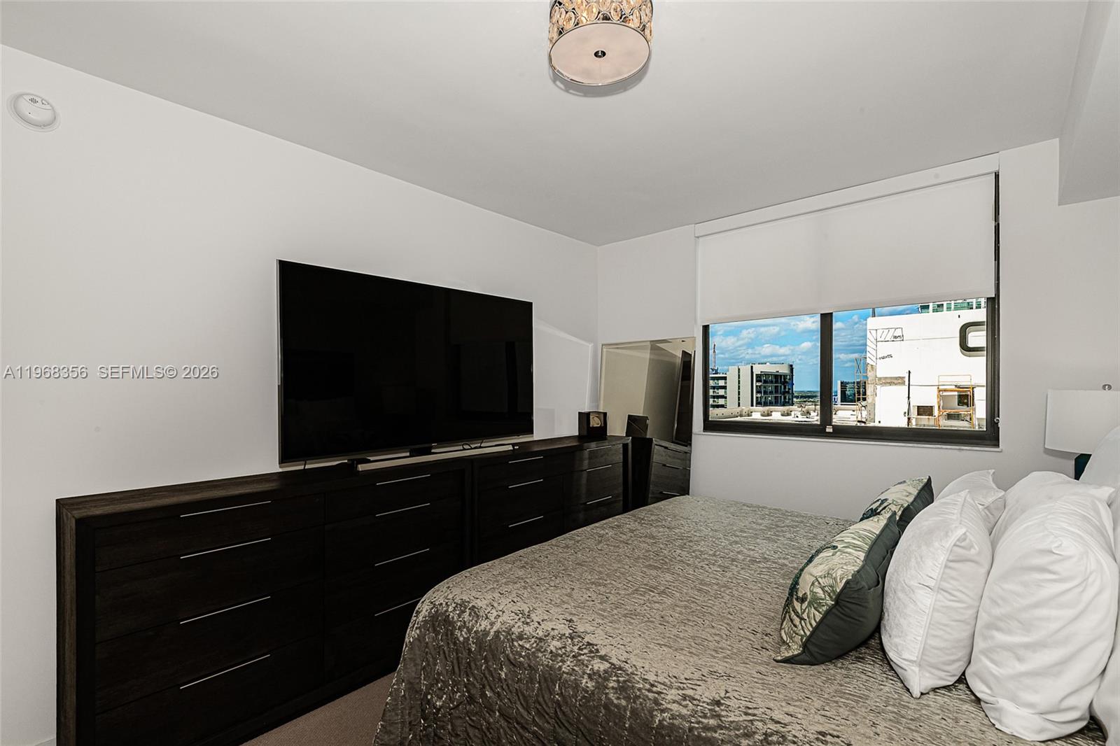 NINE AT MARY BRICKELL VIL - Residential