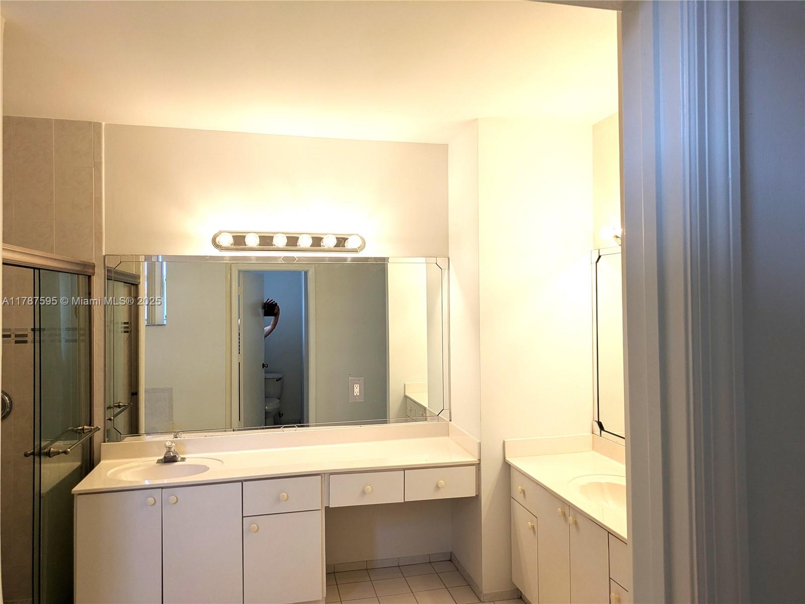 ANCHORAGE AT MIAMI LAKES - Residential Lease