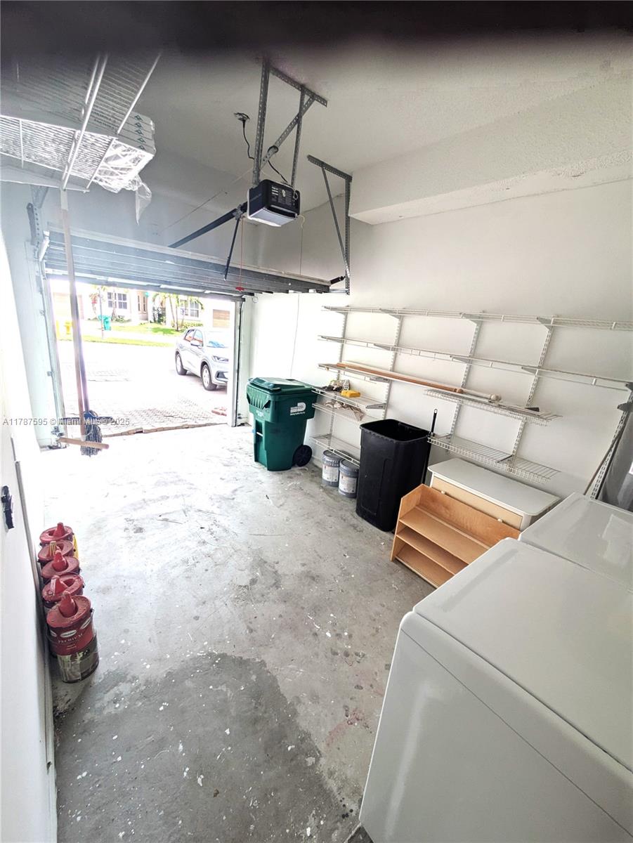 ANCHORAGE AT MIAMI LAKES - Residential Lease