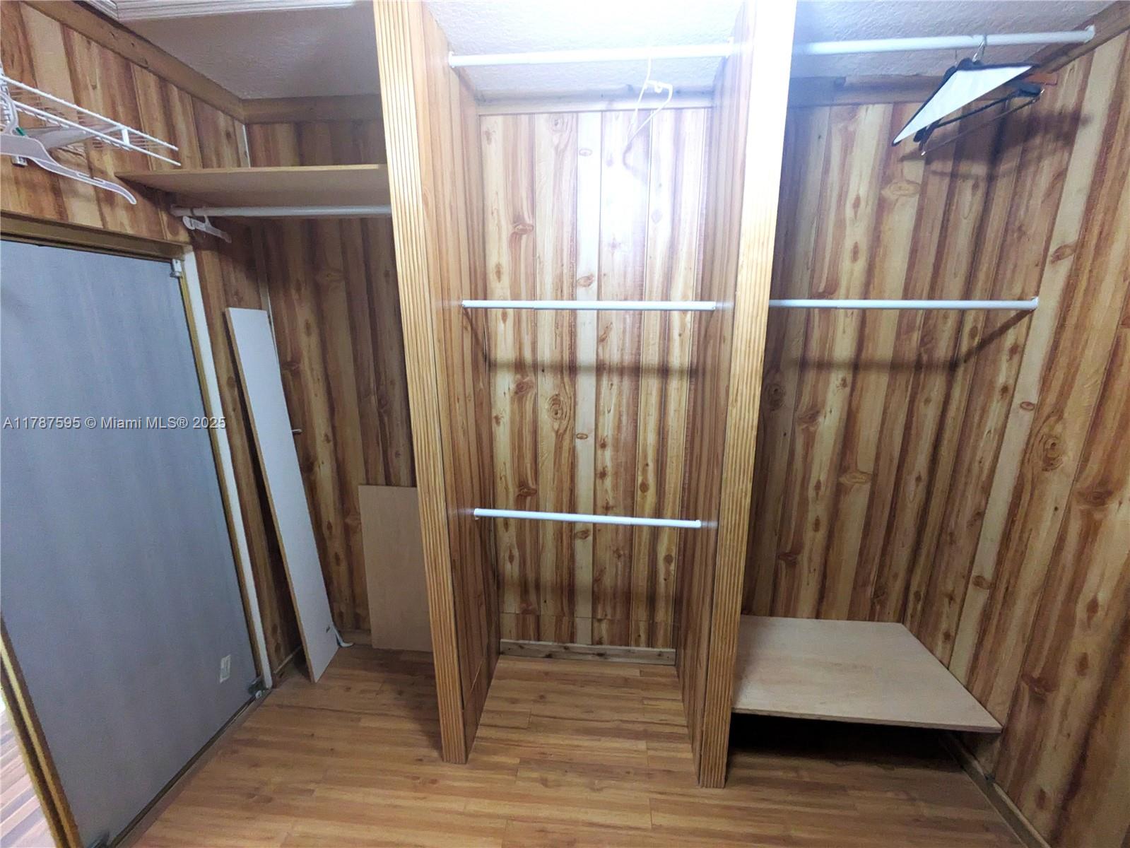 ANCHORAGE AT MIAMI LAKES - Residential Lease