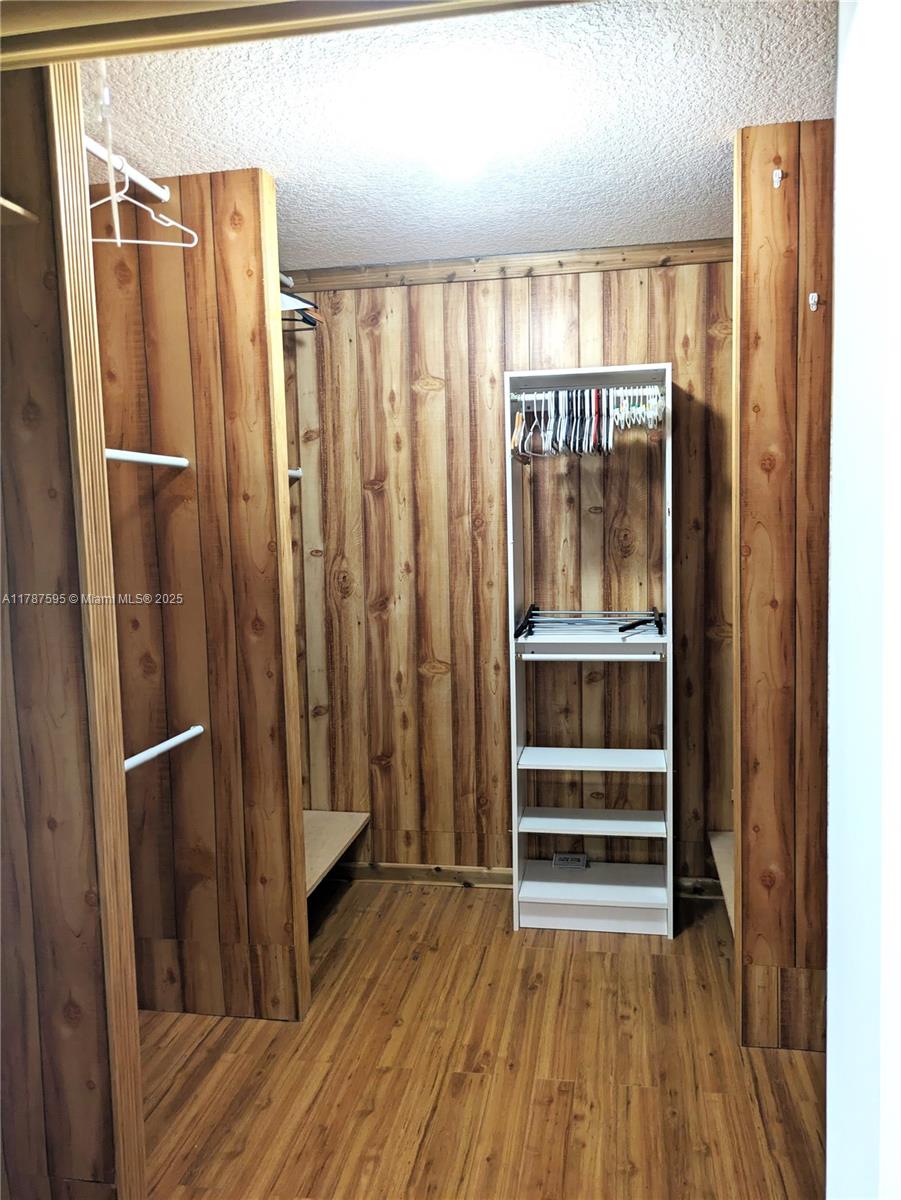 ANCHORAGE AT MIAMI LAKES - Residential Lease