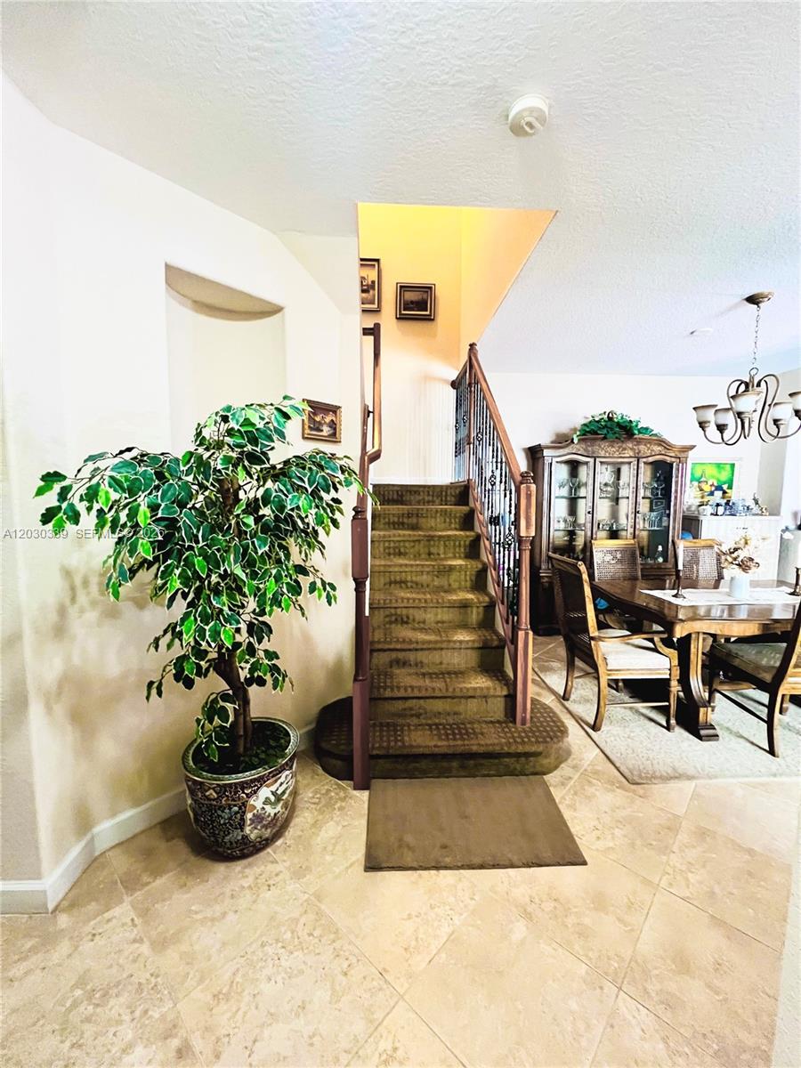 KEYS GARDEN - Residential