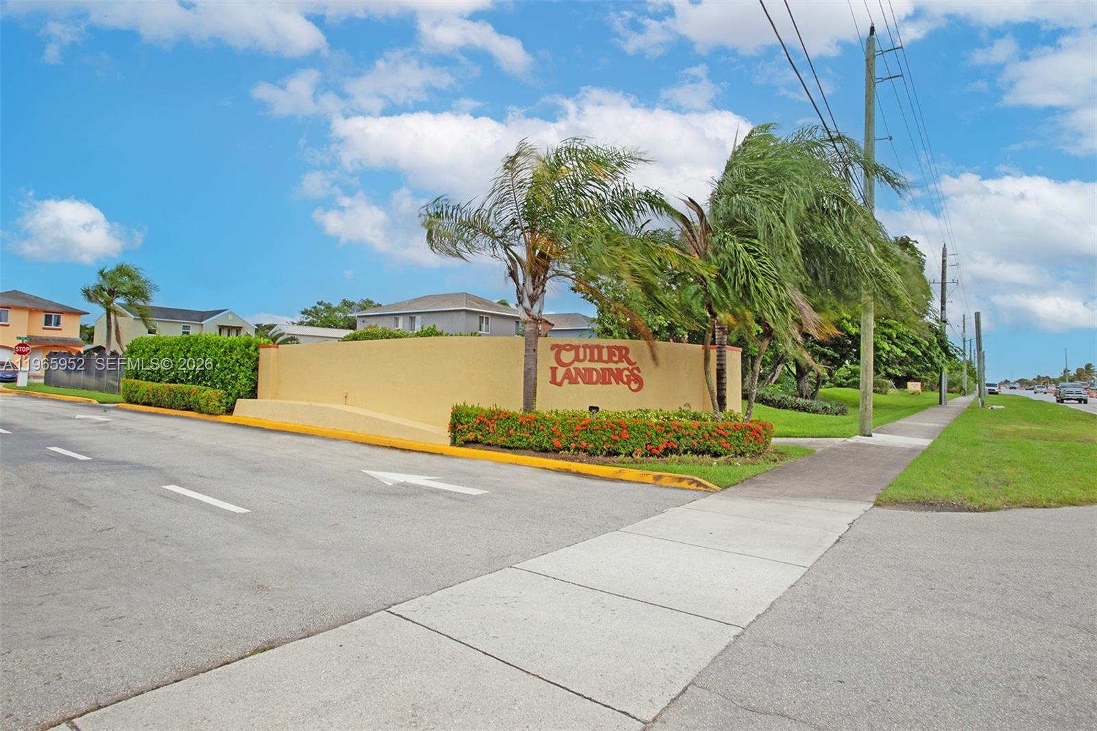 CUTLER LANDINGS - Residential
