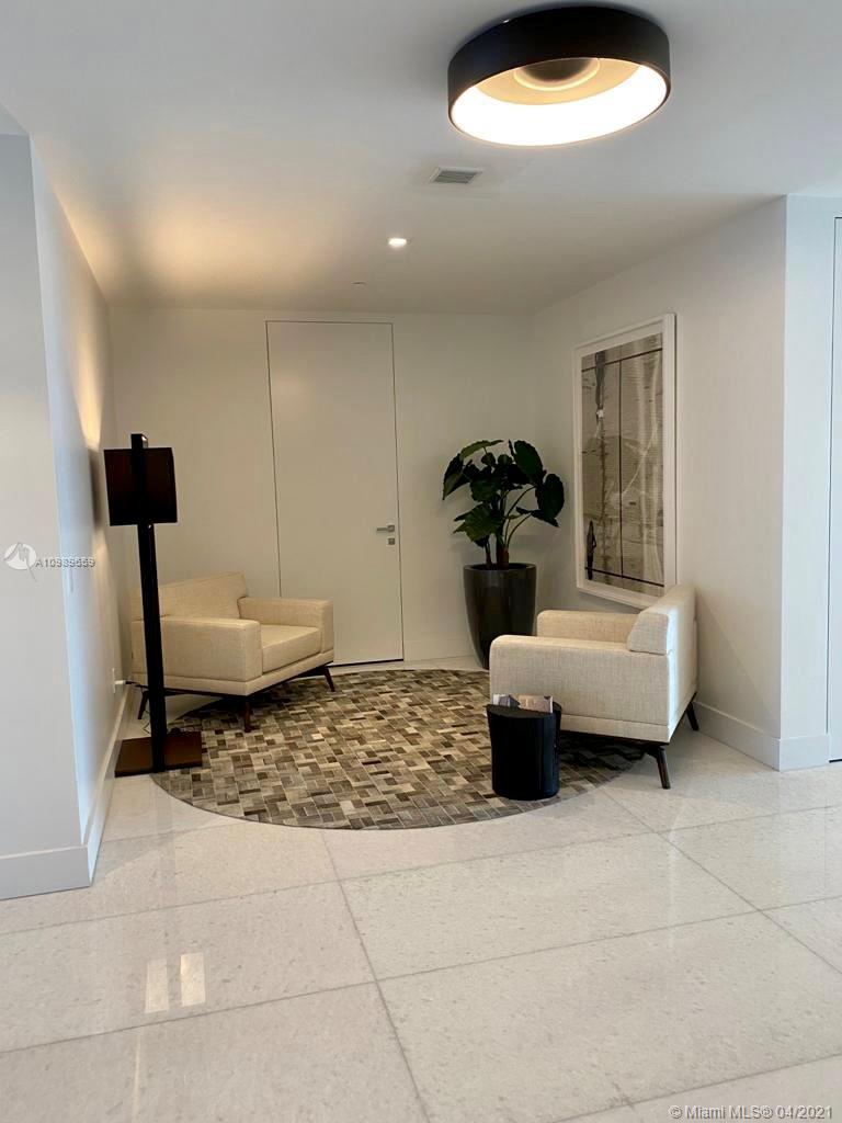 18975 COLLINS CONDO - Residential