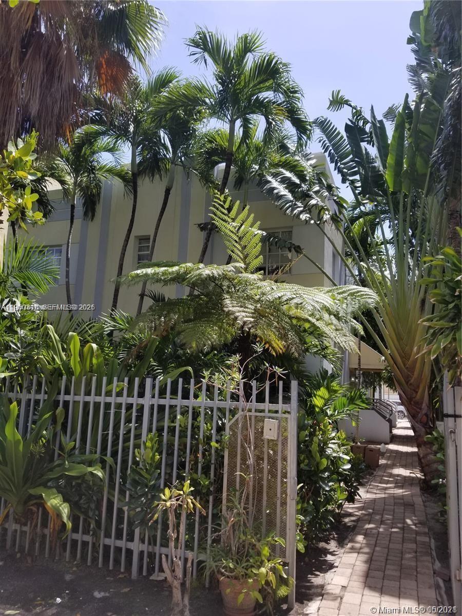 1045 MERIDIAN CONDO - Residential
