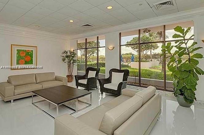 SEACOAST 5700 CONDO - Residential