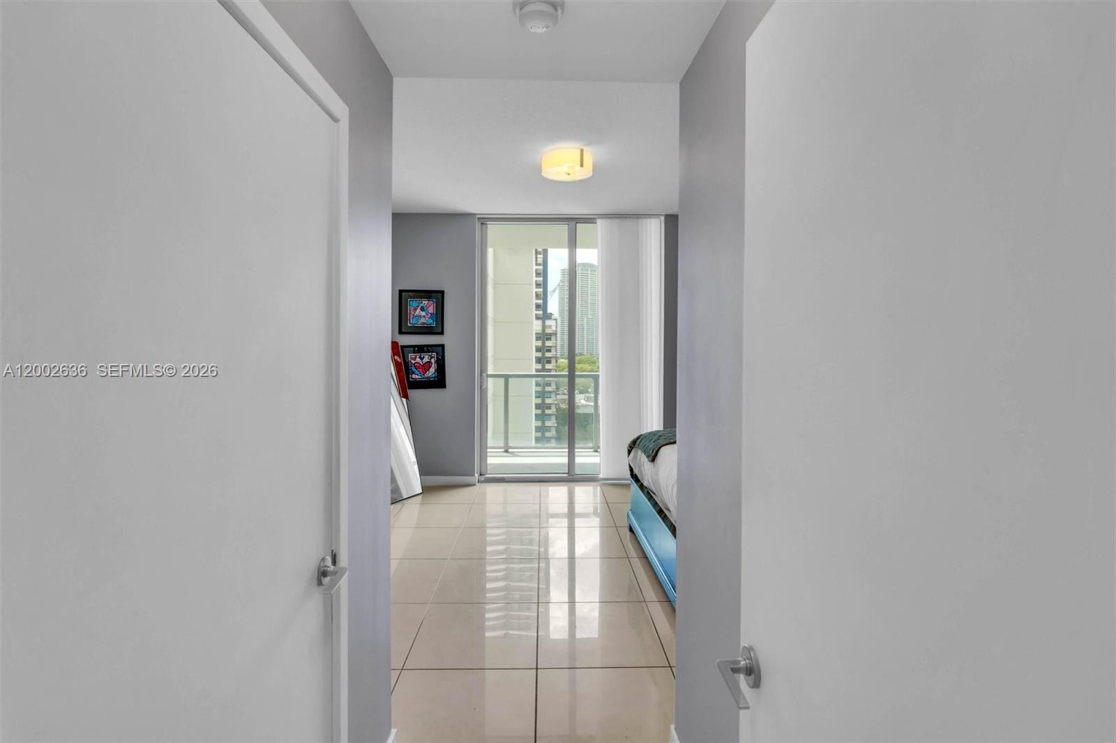 THE AXIS ON BRICKELL COND - Residential