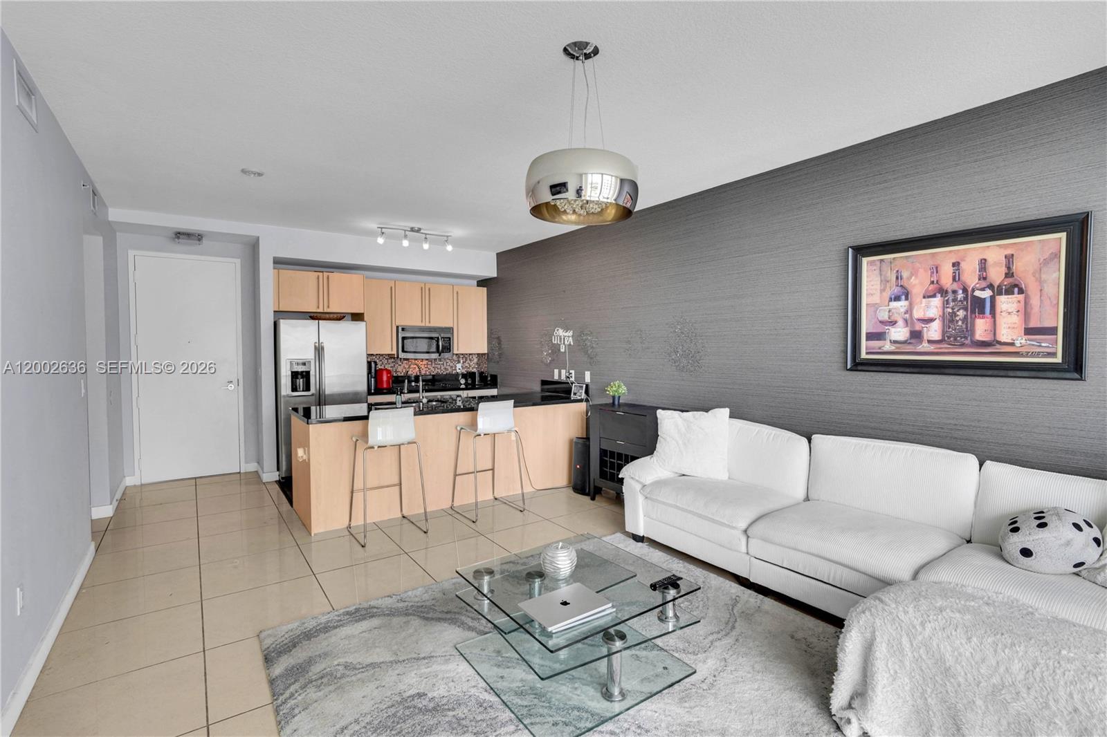 THE AXIS ON BRICKELL COND - Residential