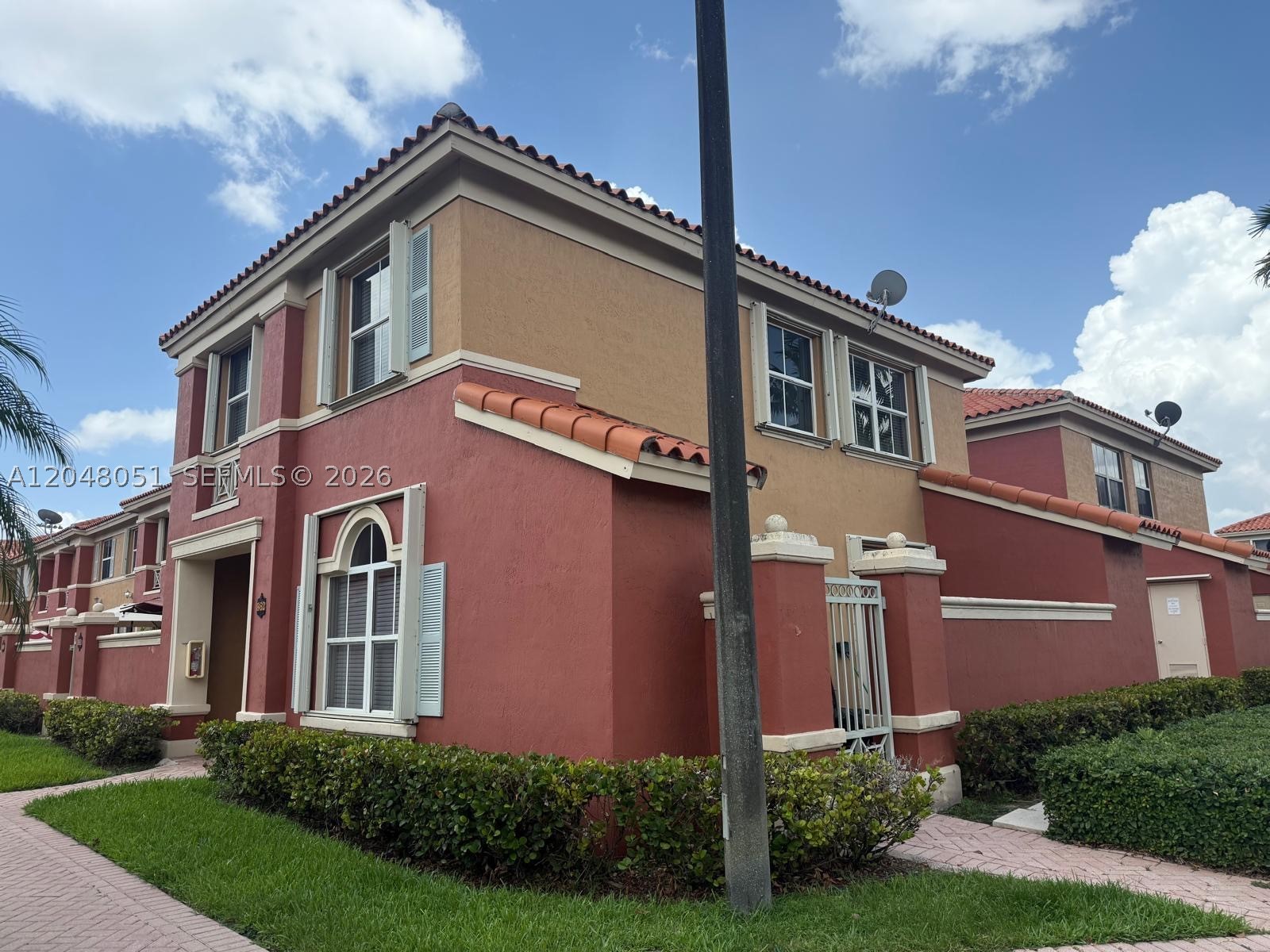 THE GATES AT DORAL ISLES - Residential