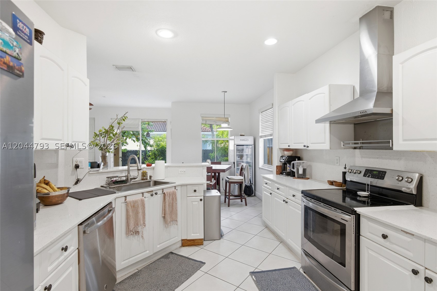 GRAND LAKES PHASE II - Residential