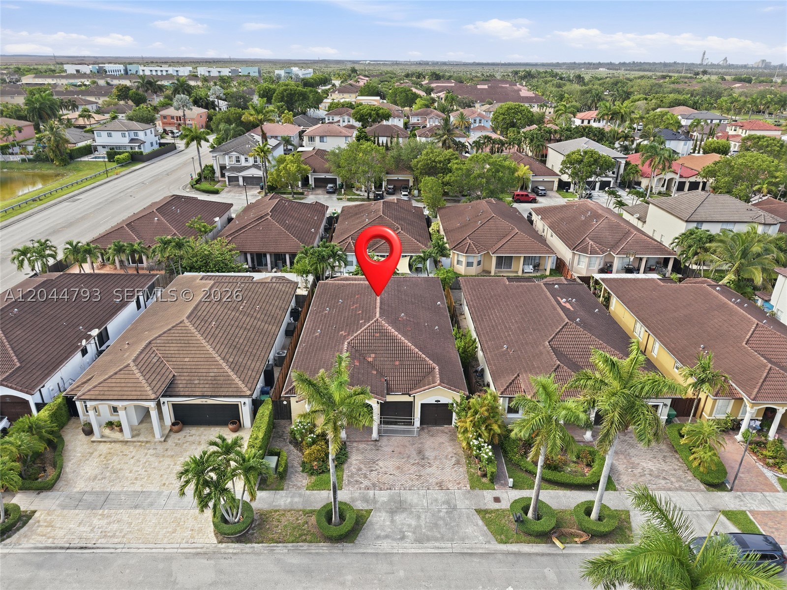 GRAND LAKES PHASE II - Residential
