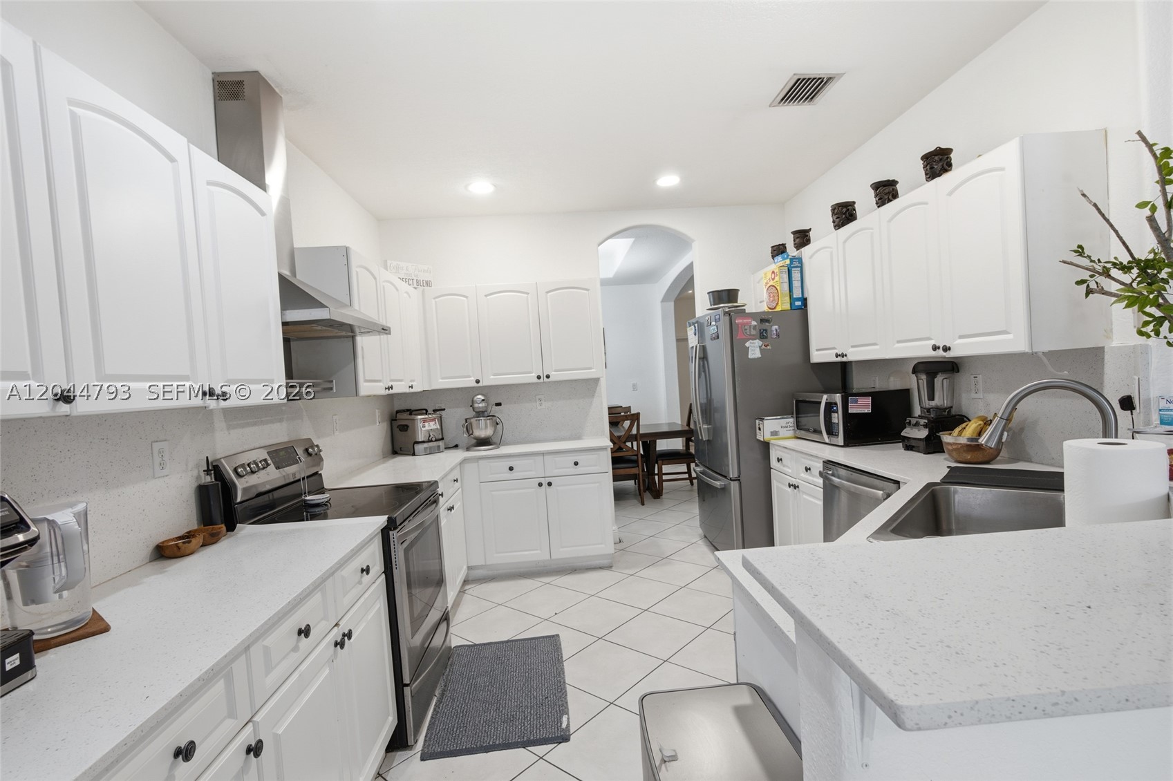 GRAND LAKES PHASE II - Residential