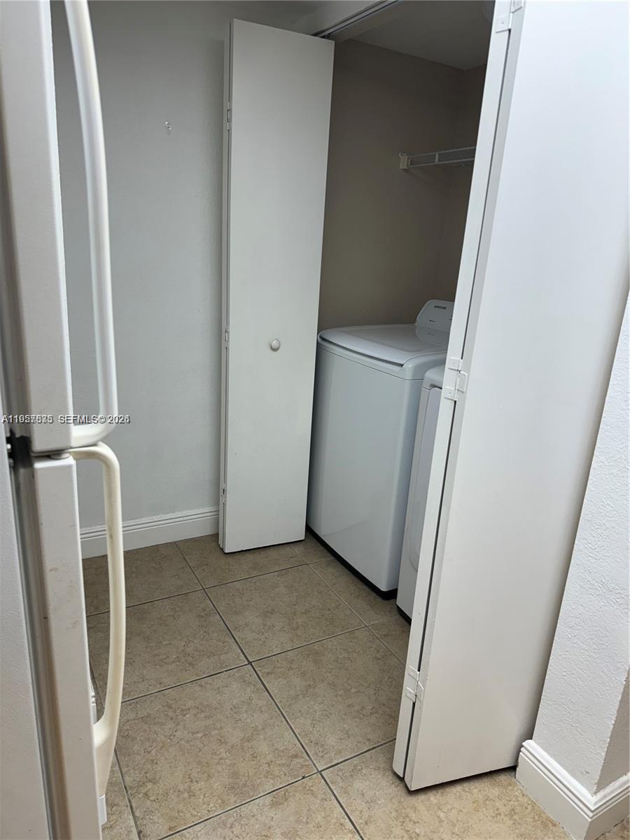 VISCONTI CONDO - Residential Lease