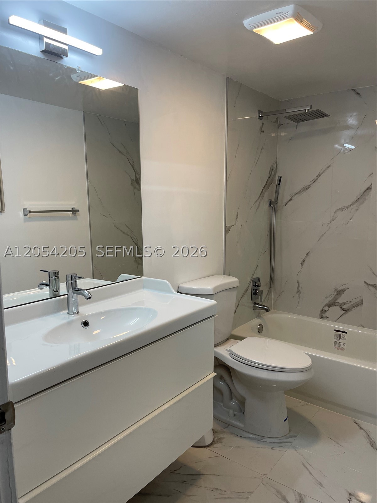 FOUNTAINS OF TAMARAC COND - Residential Lease