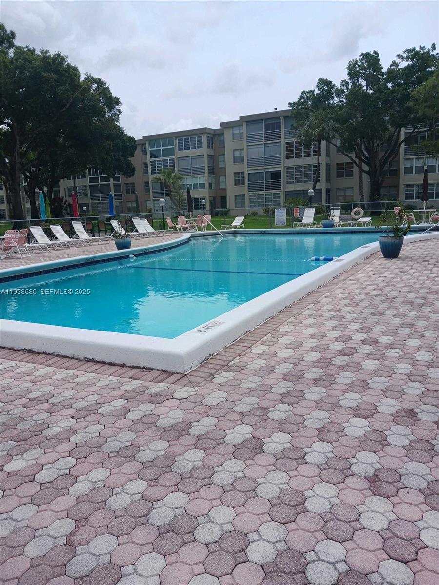 CYPRESS CHASE CONDO NO 2 - Residential