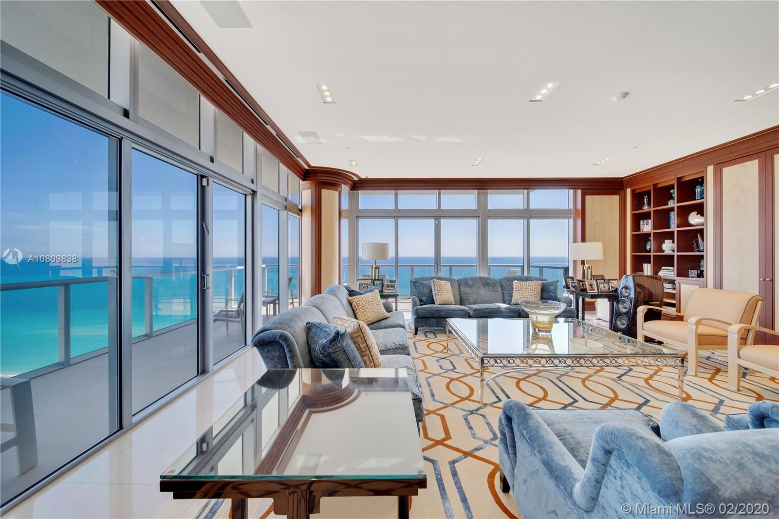 THE CARIBBEAN CONDO - Residential