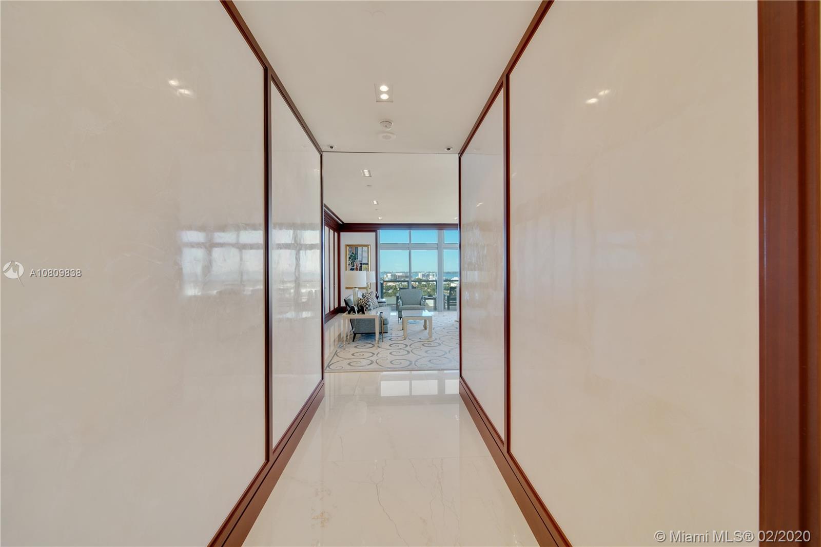 THE CARIBBEAN CONDO - Residential