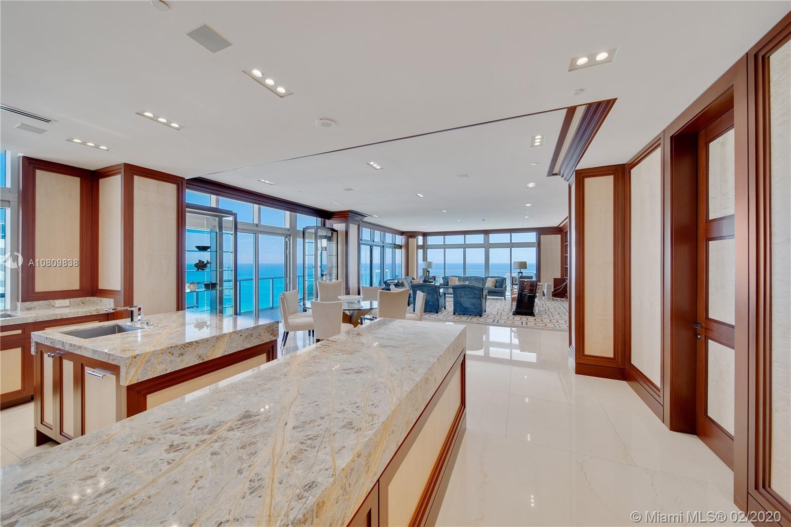 THE CARIBBEAN CONDO - Residential