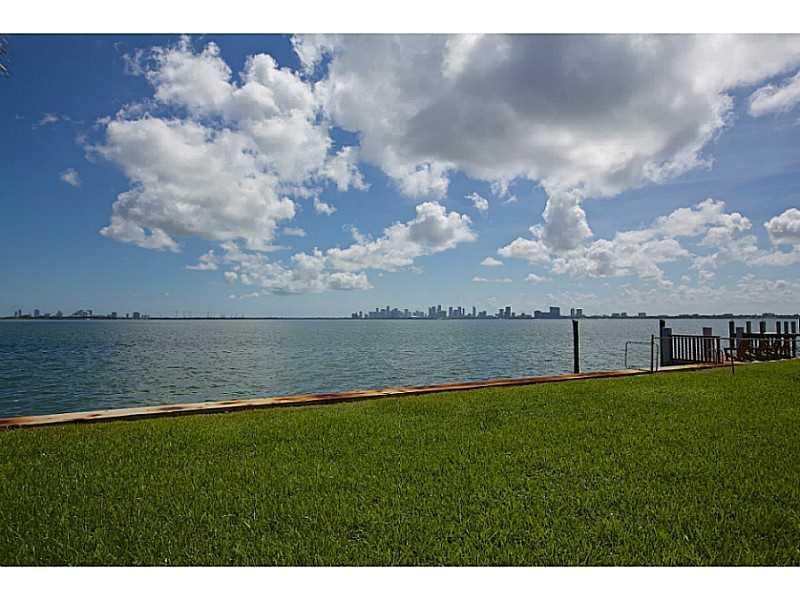 TREASURE ISLAND - Residential