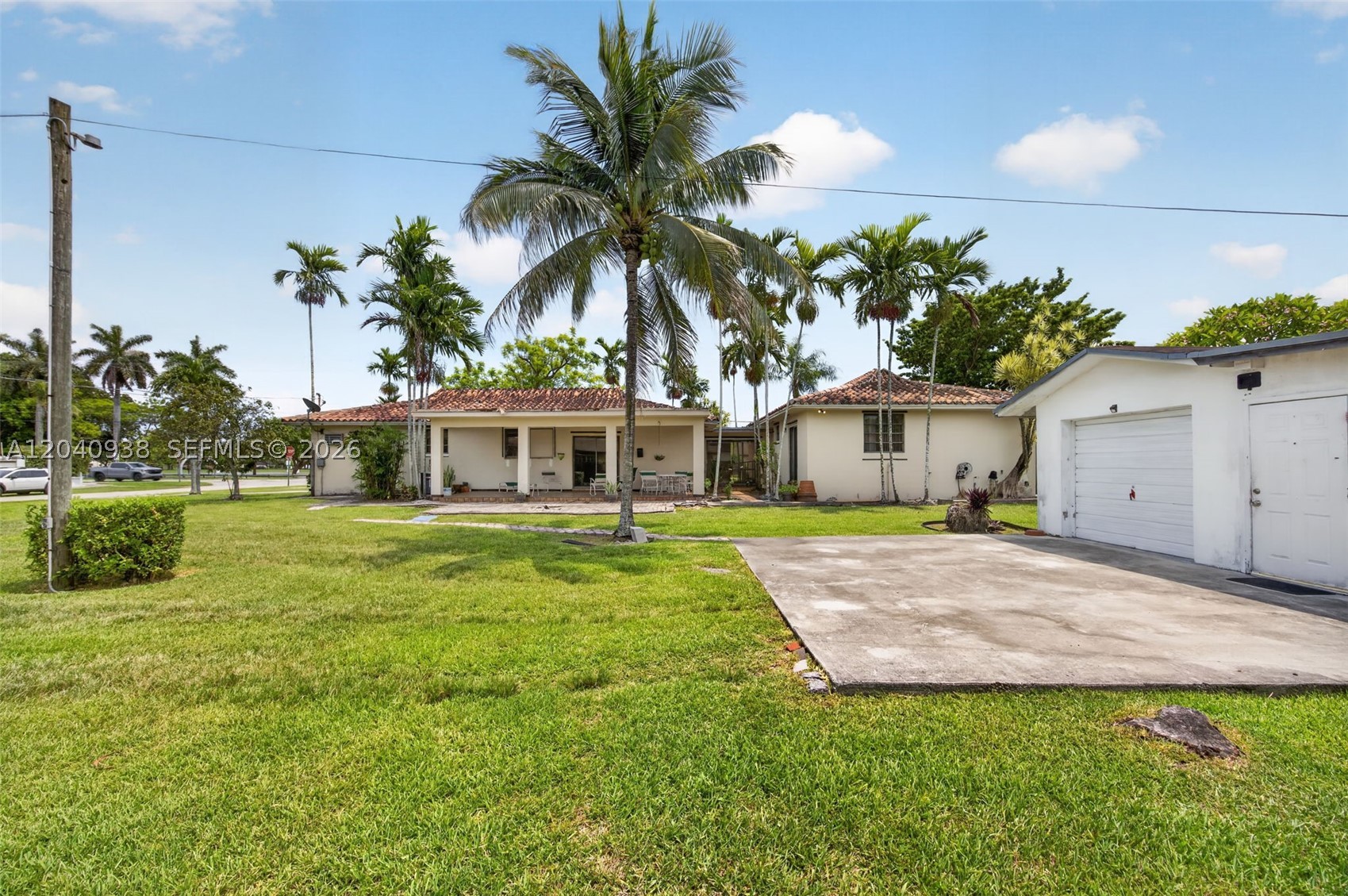 CORAL WAY ESTATES - Residential