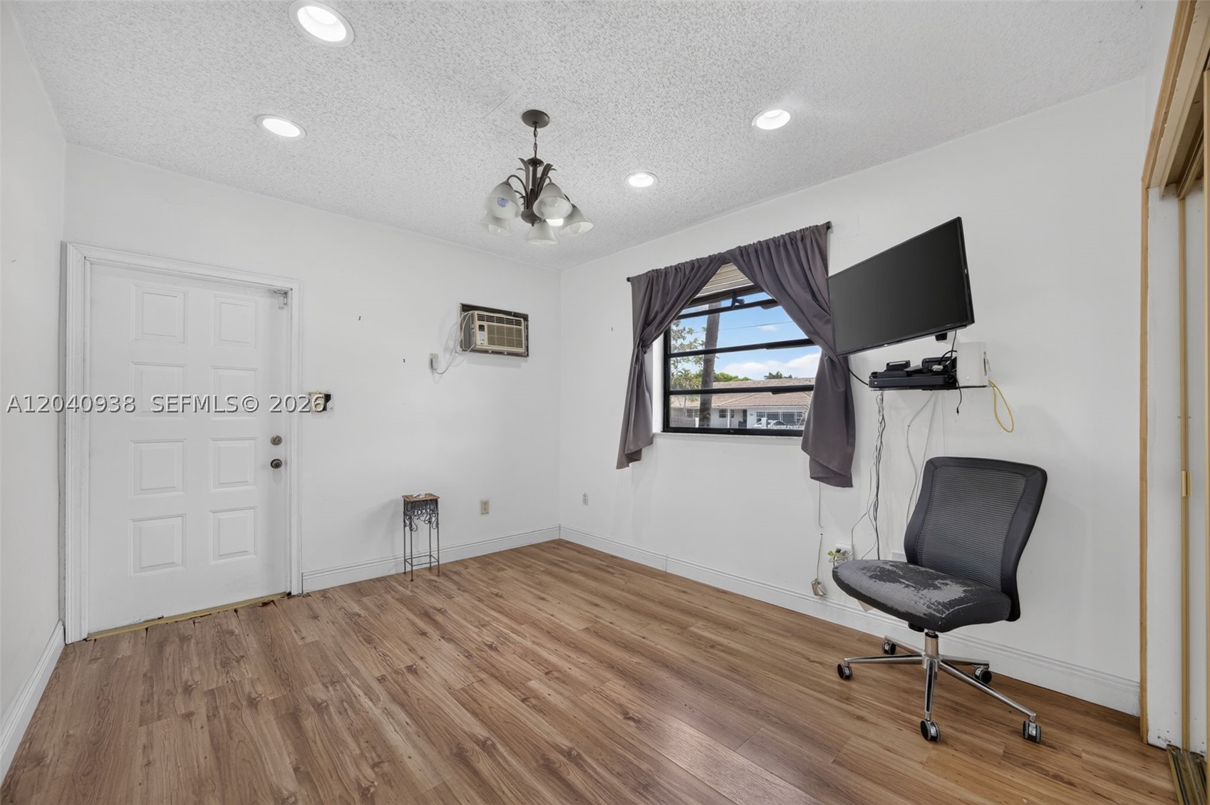 CORAL WAY ESTATES - Residential