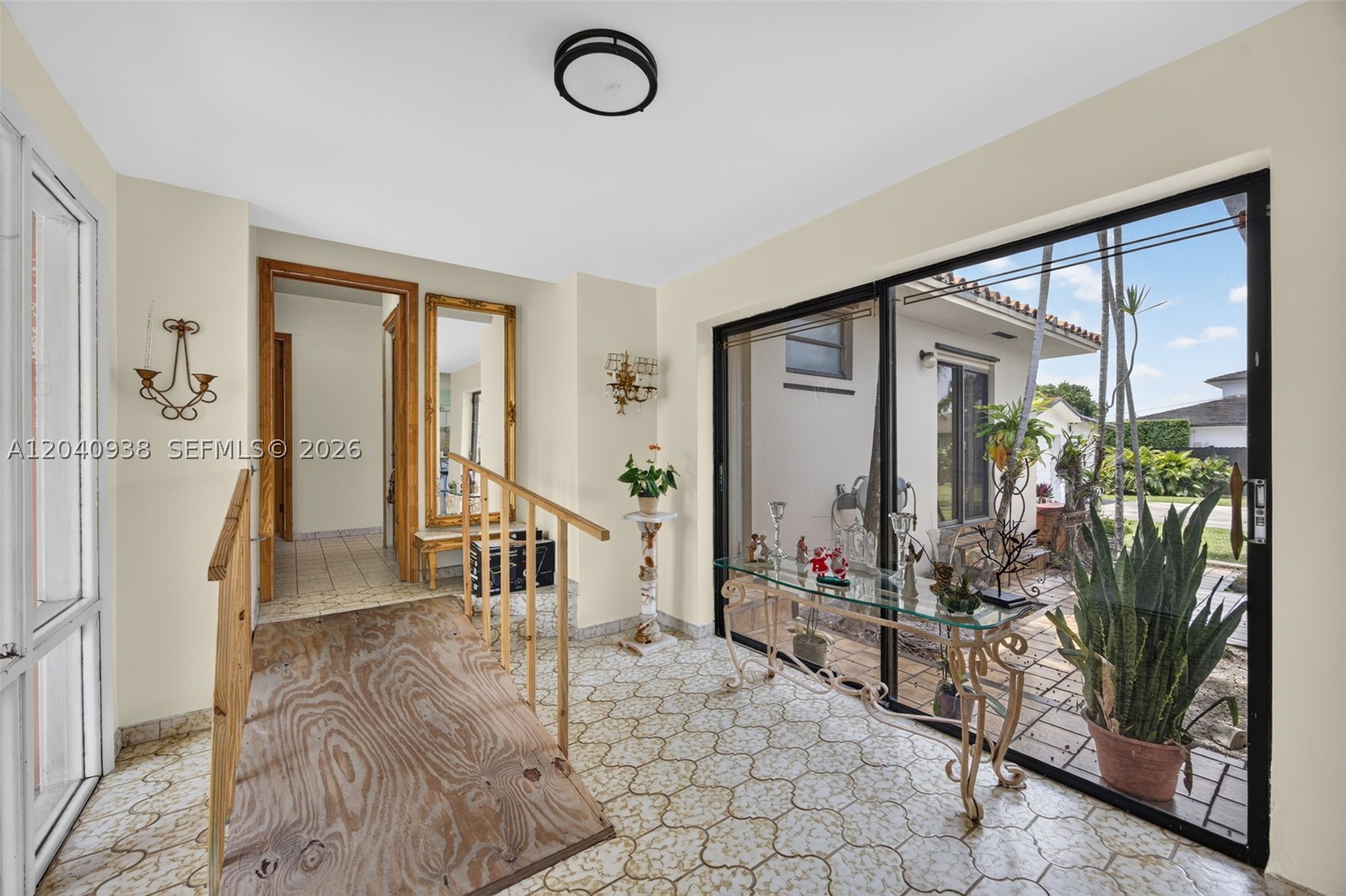 CORAL WAY ESTATES - Residential