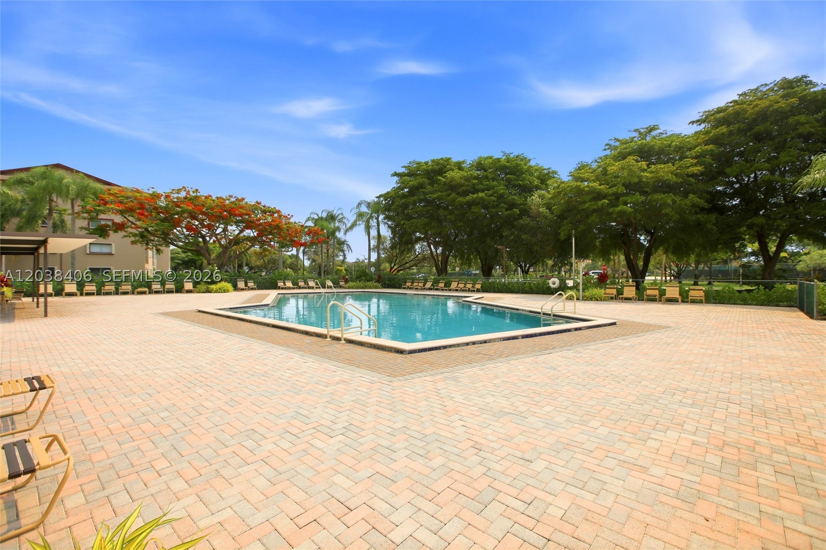PLYMOUTH AT CENTURY VILLA - Residential