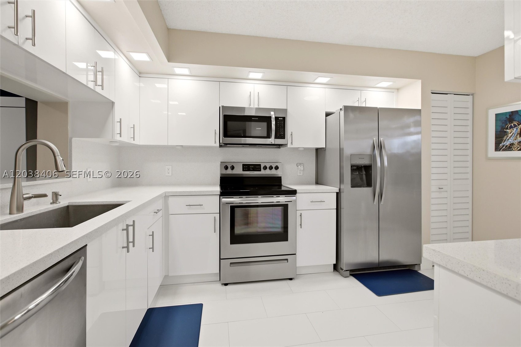 PLYMOUTH AT CENTURY VILLA - Residential
