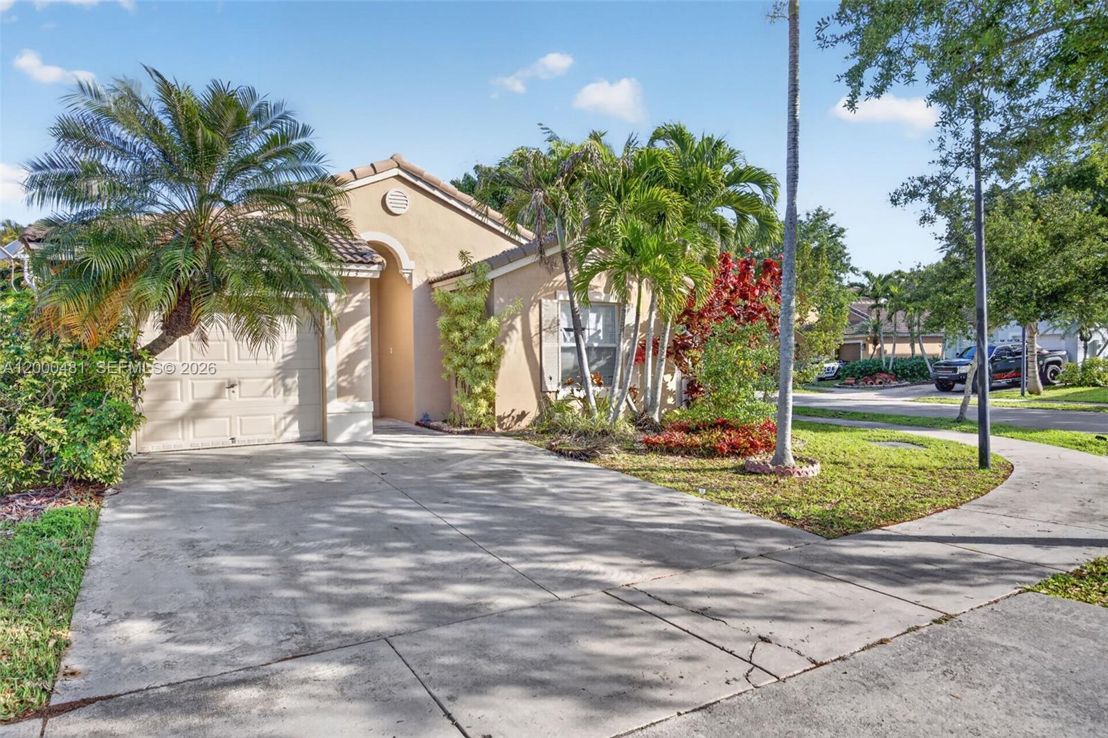 SHORES AT KEYS GATE - Residential
