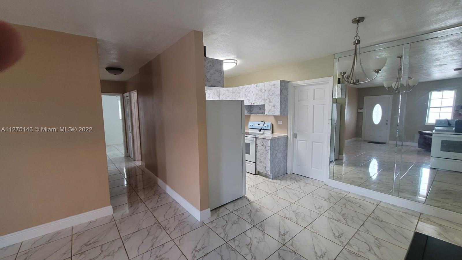 ANDERSON HEIGHTS - Residential Lease
