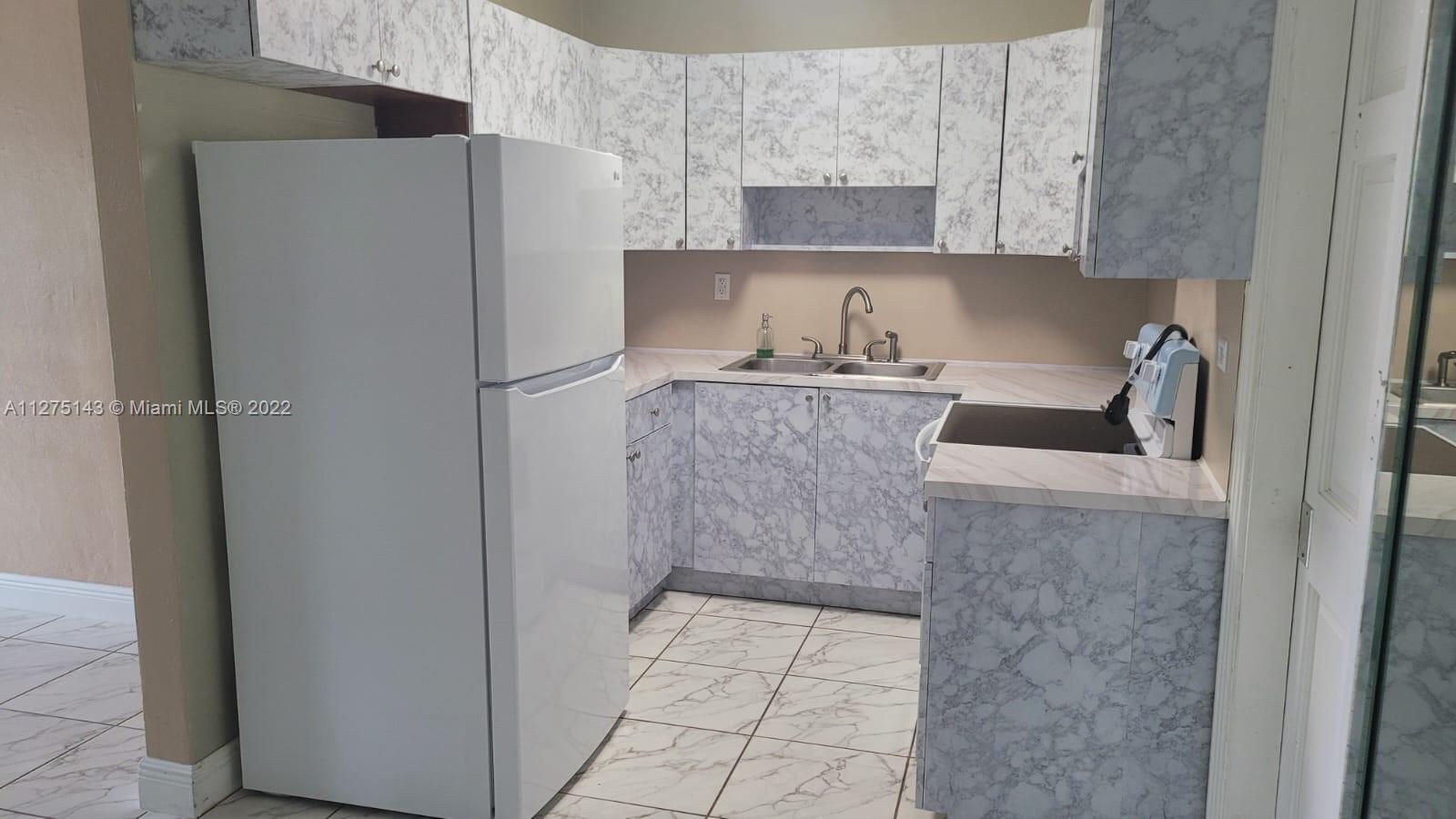 ANDERSON HEIGHTS - Residential Lease