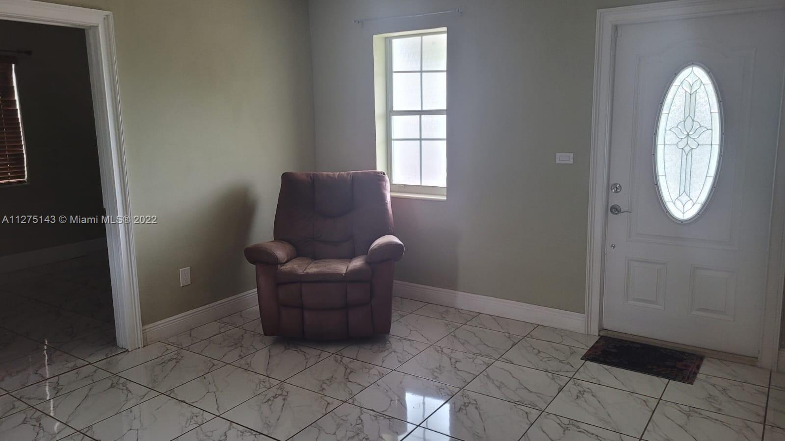 ANDERSON HEIGHTS - Residential Lease