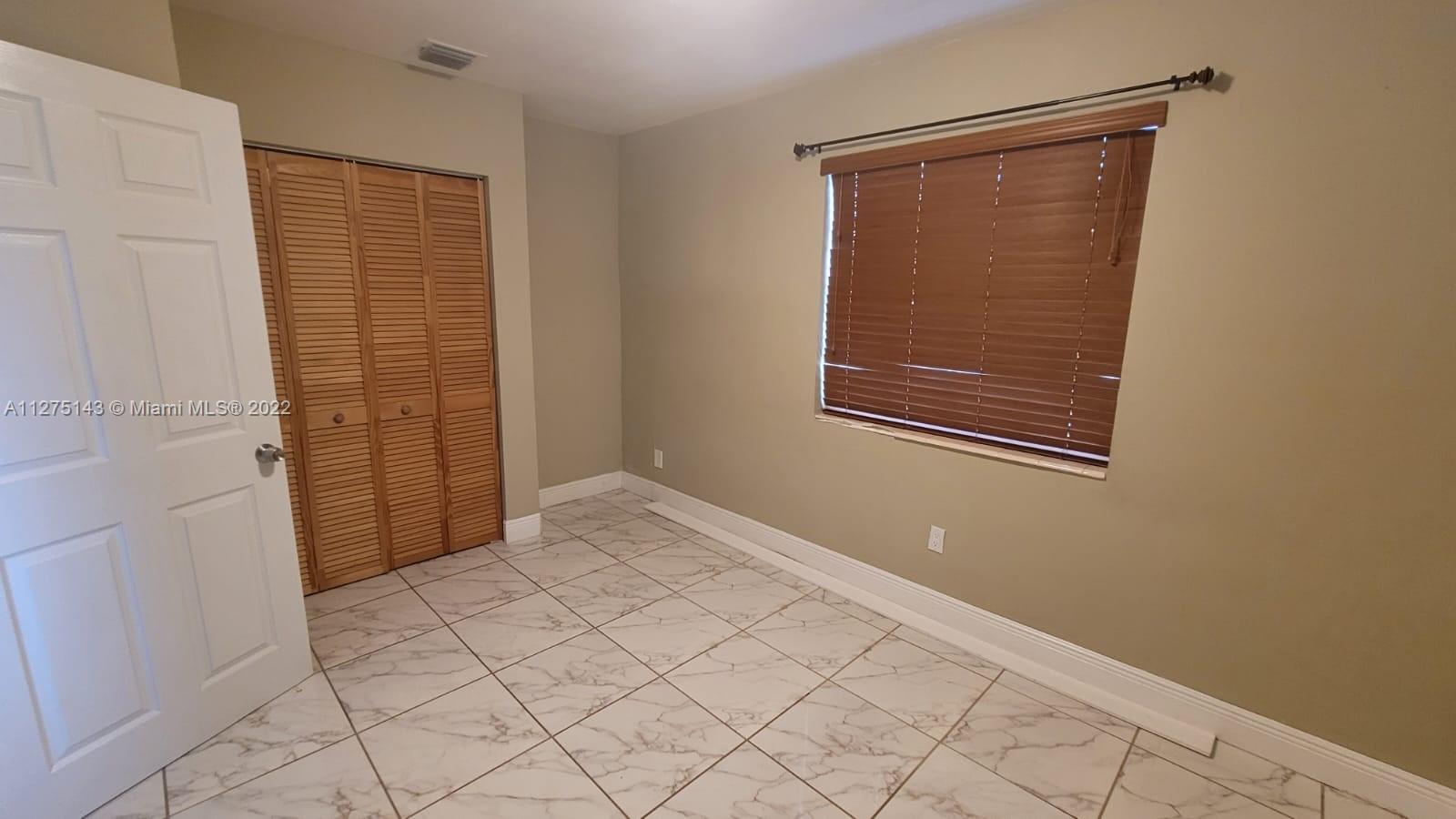 ANDERSON HEIGHTS - Residential Lease