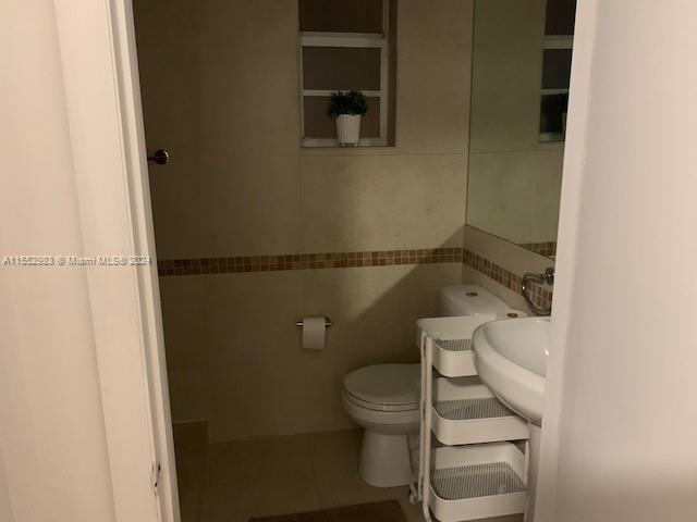 THE AMBASSADOR CONDO - Residential Lease