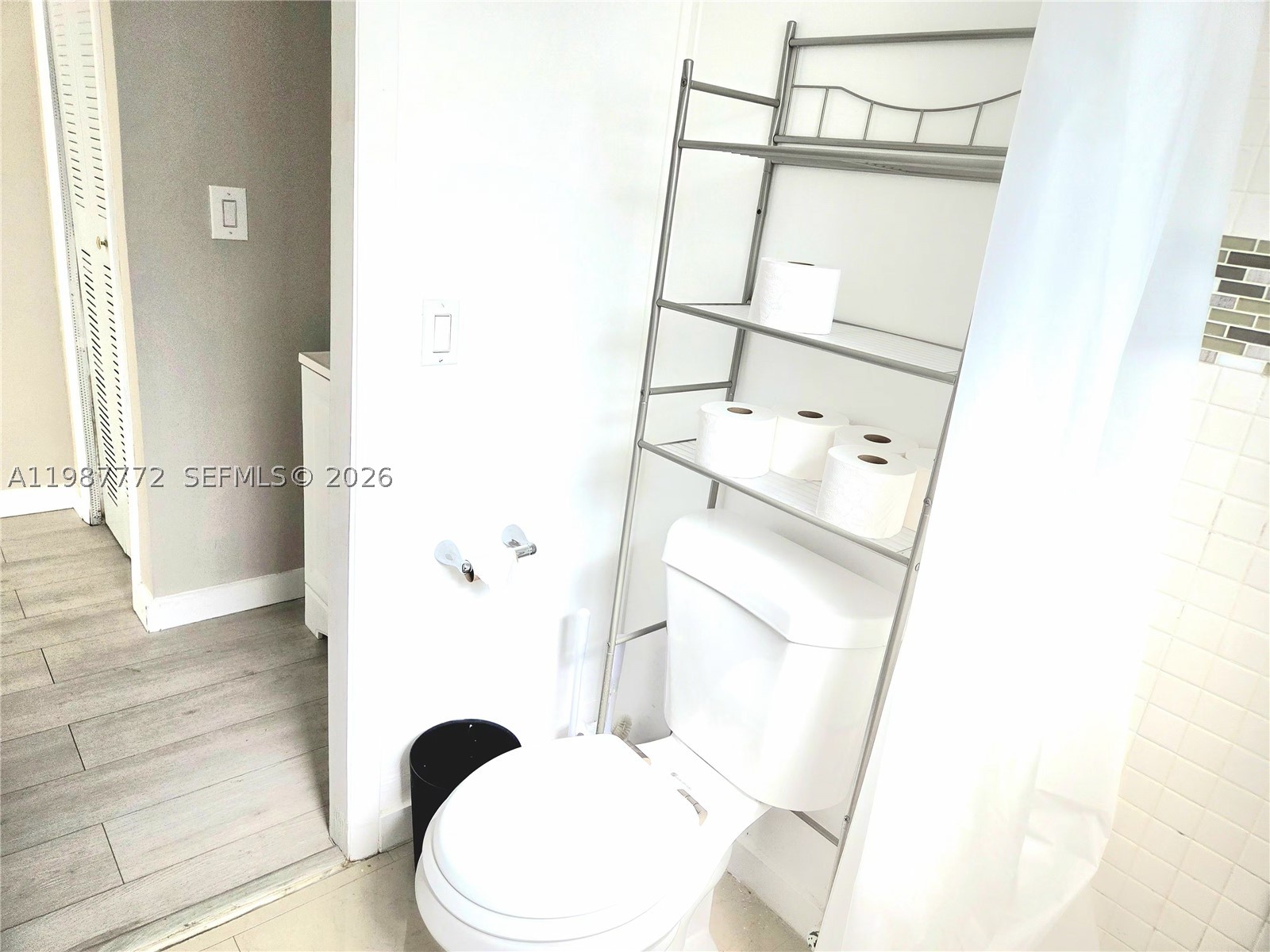 JADE WINDS GRP EASTER LIL - Residential
