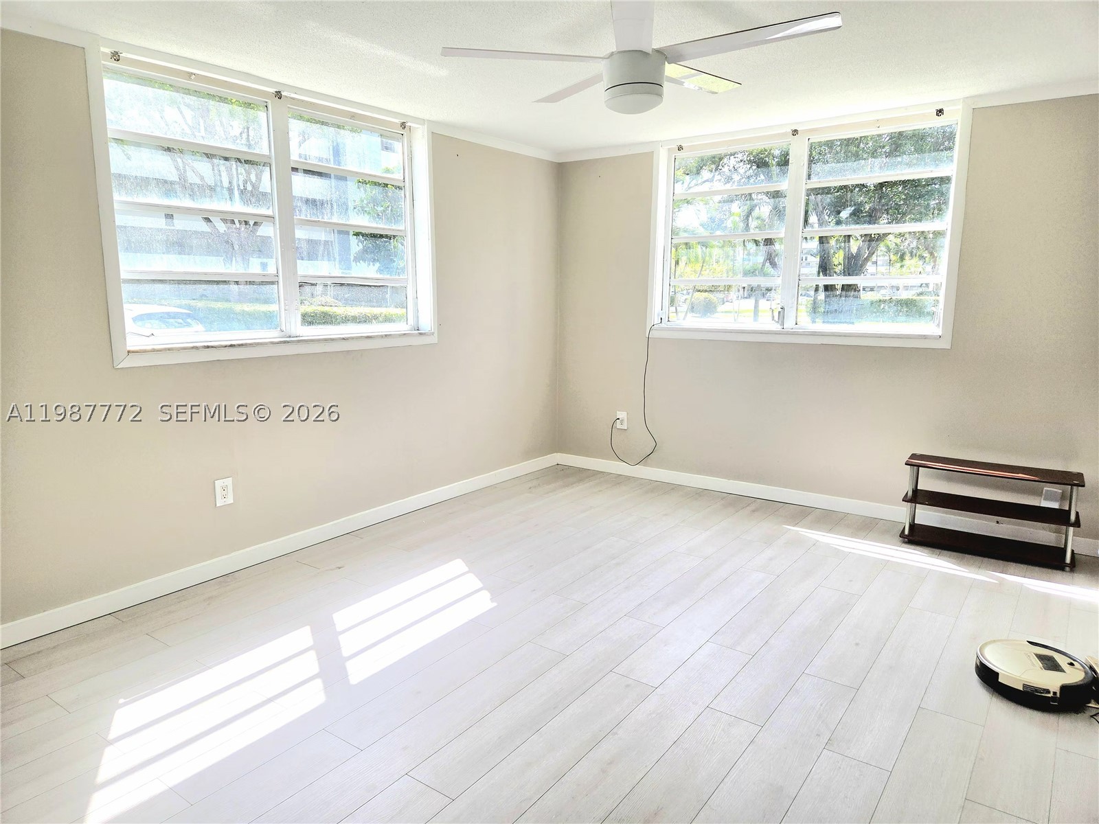 JADE WINDS GRP EASTER LIL - Residential