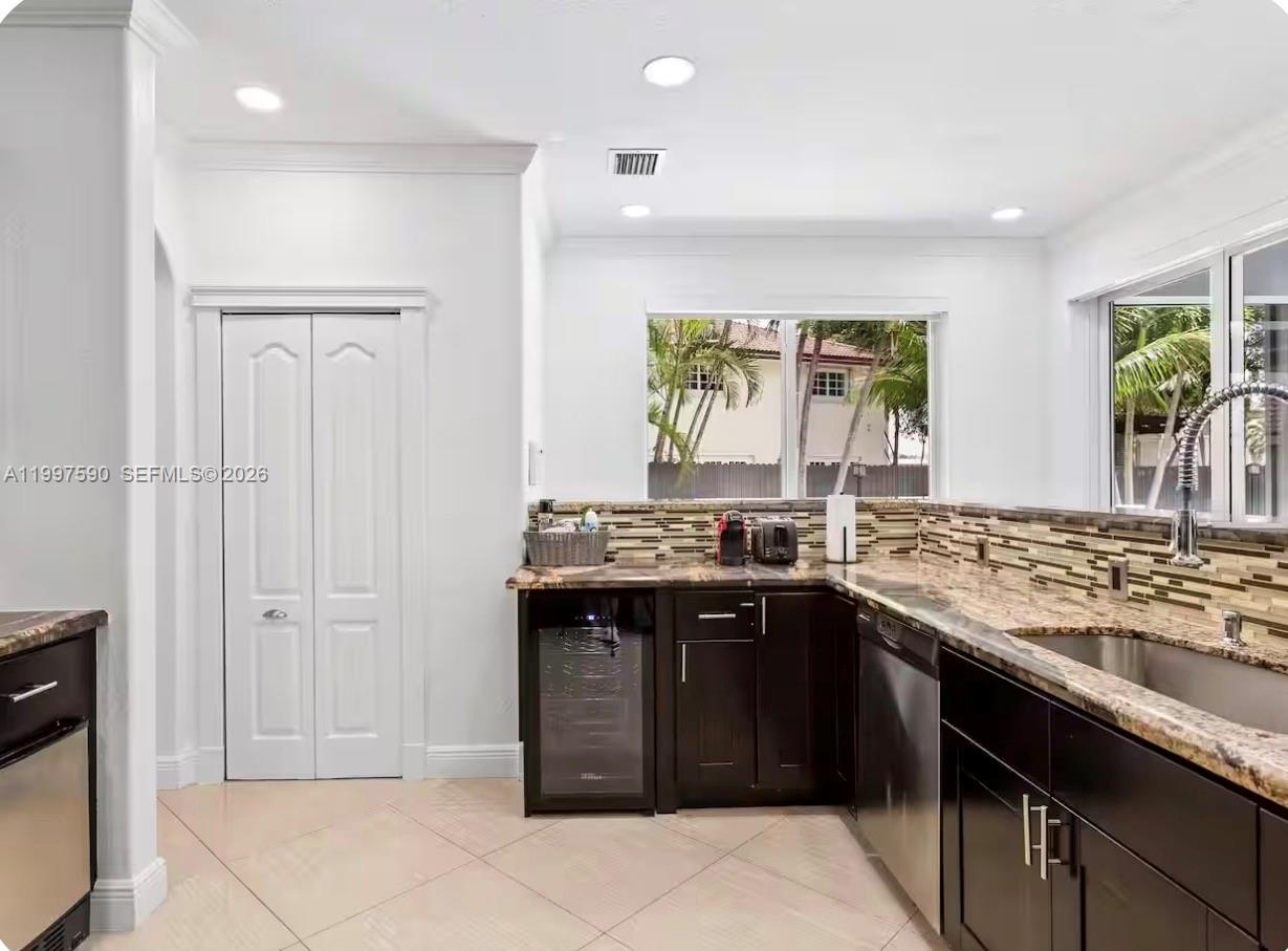 PONCE ESTATES SEC 2 - Residential