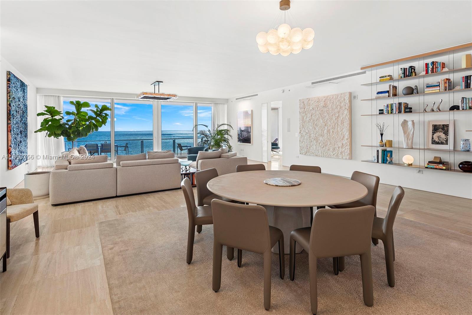 SURF CLUB CONDO - Residential