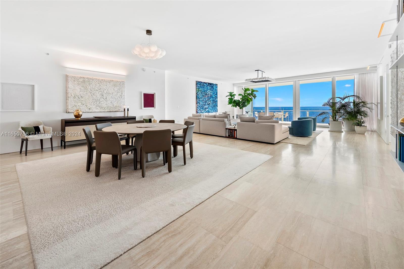 SURF CLUB CONDO - Residential