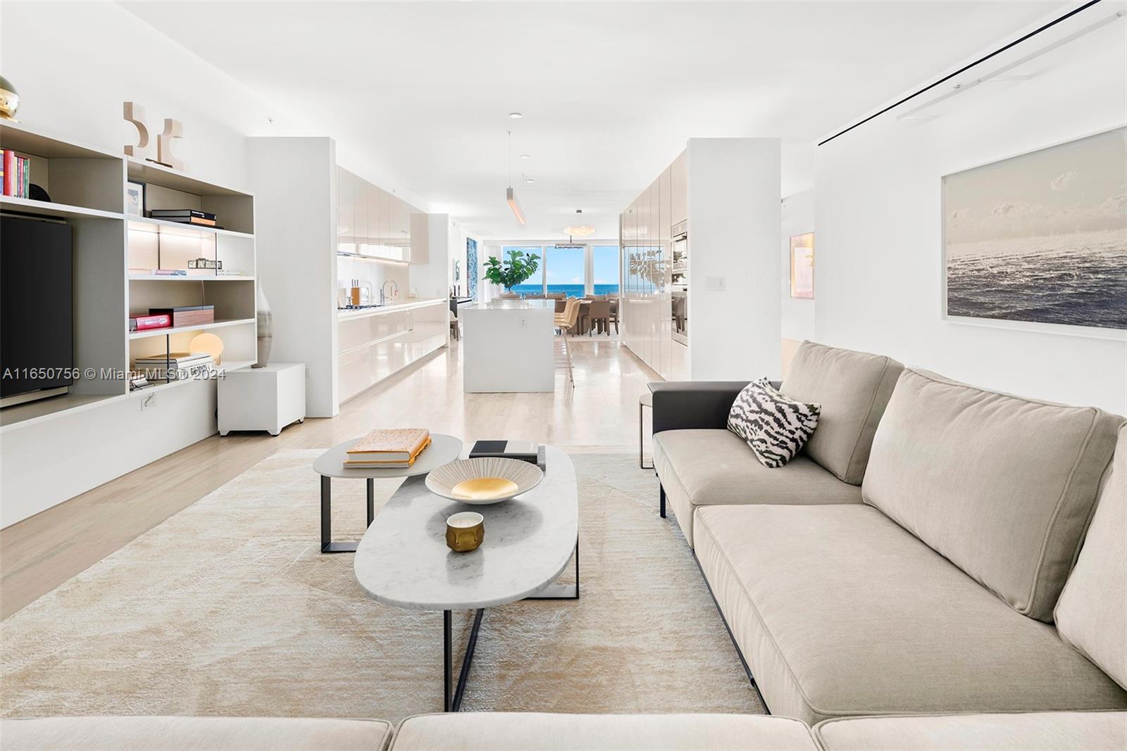 SURF CLUB CONDO - Residential