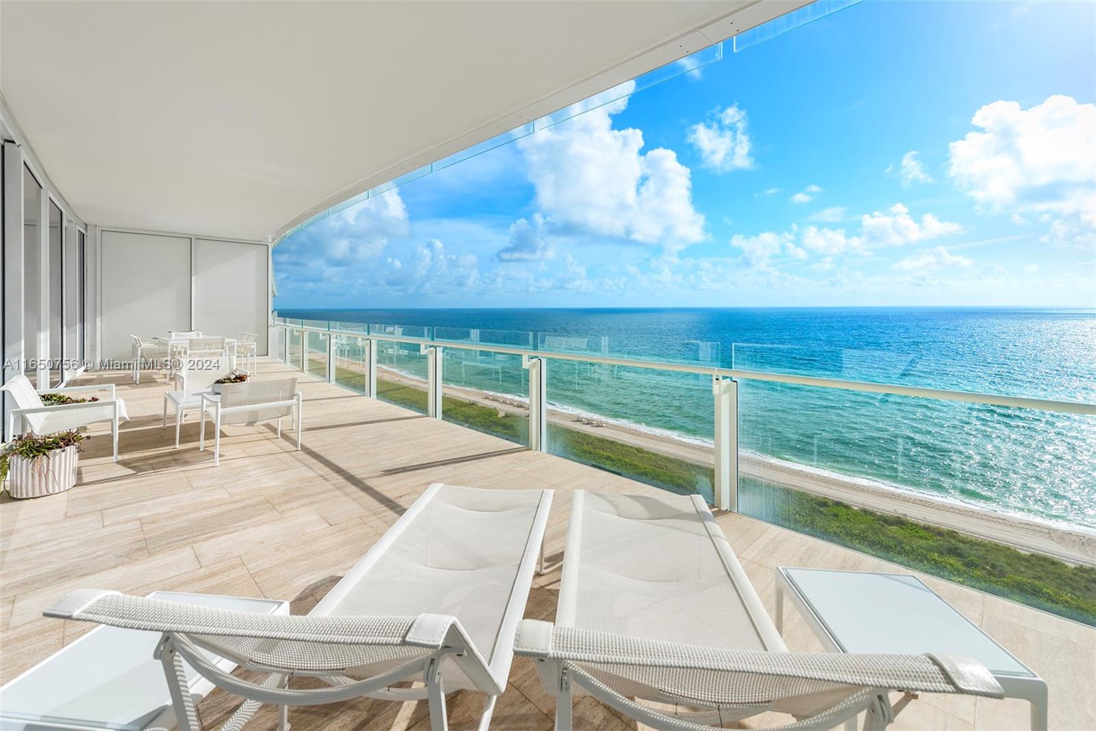 SURF CLUB CONDO - Residential